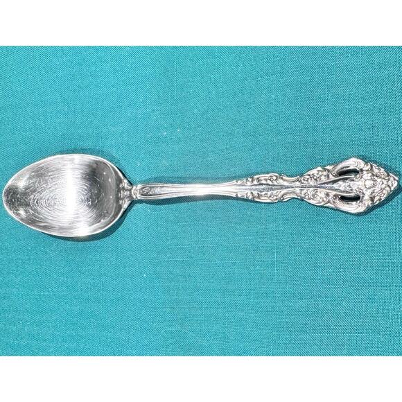 Oneida Michelangelo Cube Heirloom Stainless Solid Serving Spoon - Picture 2 of 3